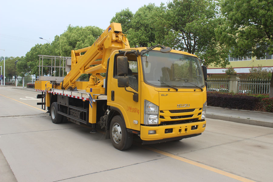 潤知星牌SCS5101JGKQL6型高空作業(yè)車